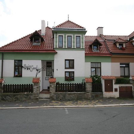 Pension Grant Lux Znojmo Exterior photo